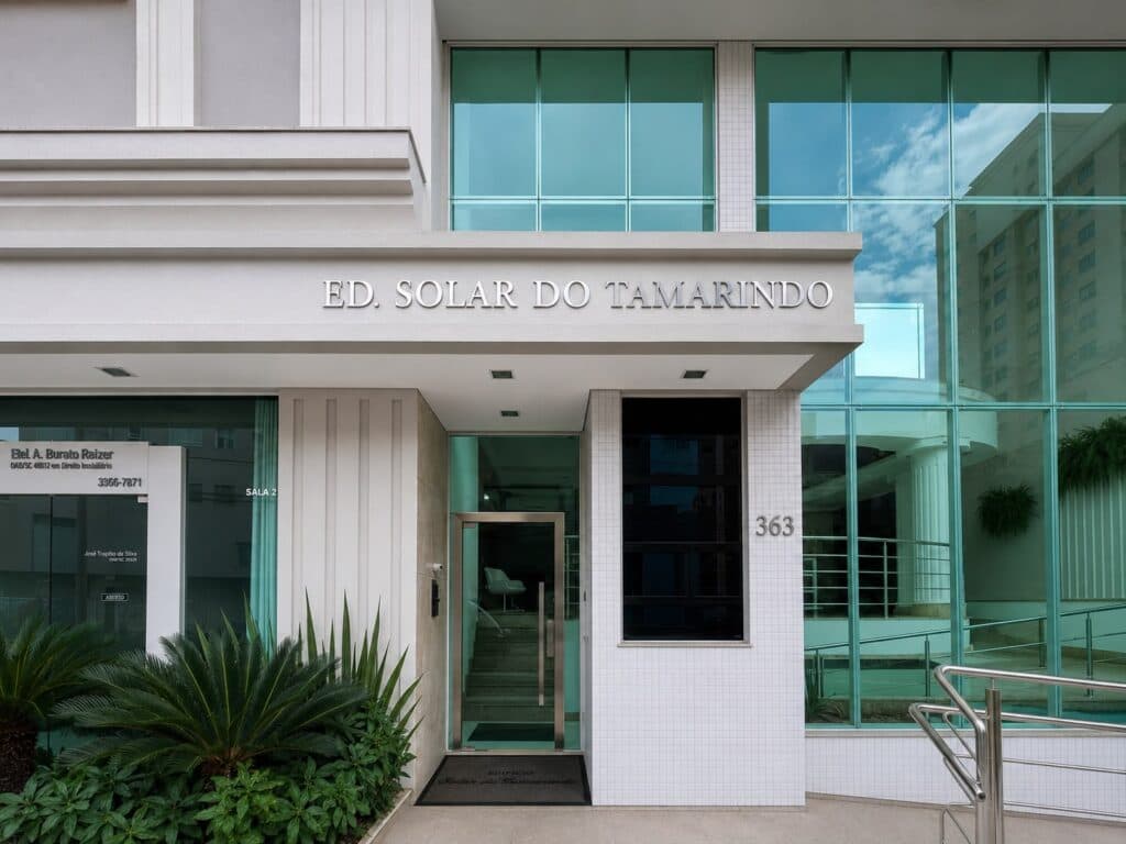 Apartamento Solar do Tamarindo no Centro de Balneário Camboriú